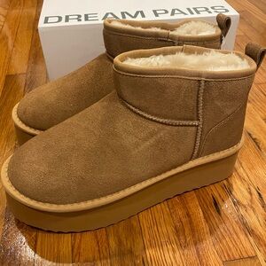 Dream Pairs winter Boots size 9 women